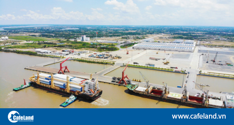 Read more about the article Cảng quốc tế Long An: Cú hích từ mô hình ‘tàu buýt’ logistics mới