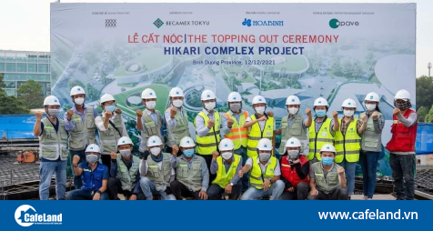 Read more about the article Cất nóc dự án Hikari Complex
