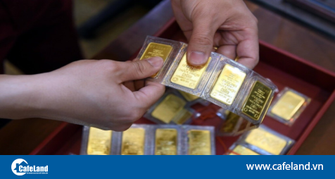 Read more about the article Điểm tin sáng: Lo ngại về biến thể Omicron, vàng tiếp tục tăng giá
