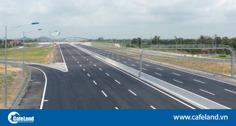 Read more about the article Phấn đấu hoàn thành đường cao tốc Tân Phú-Bảo Lộc vào năm 2025