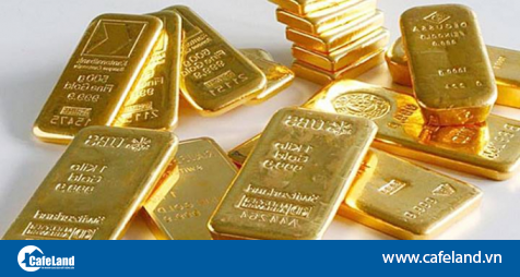 Read more about the article Điểm tin sáng: FED giữ nguyên lãi suất, vàng giảm giá mạnh