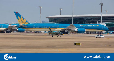Read more about the article Vietnam Airlines có nguy cơ bị hủy niêm yết sau 9 quý thua lỗ liên tiếp