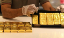 Standard Chartered: Đà tăng của giá vàng vẫn chưa kết thúc