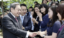 ‘Đổi việc, không đổi vợ con’ và những câu nói nổi tiếng của cố Chủ tịch Samsung