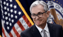 Fed có sai lầm khi mạnh tay cắt giảm lãi suất?