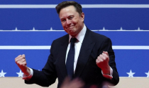 800 tỷ USD bốc hơi chỉ trong 4 tháng: Thảm kịch của Tesla dưới thời Elon Musk mải mê làm chính trị