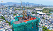 Cất nóc dự án Vista Residence Da Nang