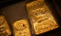 Giá vàng thế giới tăng tuần thứ bảy liên tiếp, dự báo có thể lên 4.200 USD/ounce trong vài tháng tới
