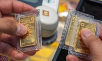Giá vàng hôm nay 9.11:  Giá neo đỉnh, chênh lệch 3 triệu/lượng 'nuốt chửng' lợi nhuận ngắn hạn