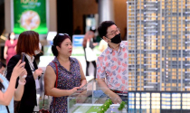 Thị trường nhà ở phía Nam sôi động trở lại nhưng quyết định mua nhà ngày càng khó