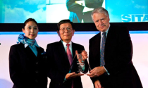 CEO ANA nhận “Giải thưởng lãnh đạo điều hành”