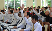 Đà Nẵng: Chủ tịch quận bỏ họp HĐND TP để... đi học!
