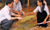 Nữ giám đốc làm giàu từ cây chít