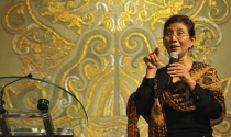 Chân dung nữ Bộ trưởng Indonesia xăm hình táo bạo trên cơ thể