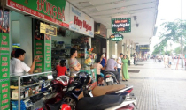 Kinh doanh ế ẩm trên phố đi bộ Nguyễn Huệ