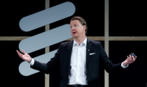 Ericsson lâm cảnh khó khăn, CEO Hans Vestberg xin từ chức