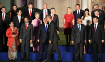 Tranh cãi lễ tân phủ bóng hội nghị G20