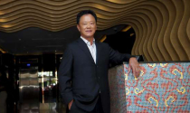 Người kiếm tỷ USD từ 'phố đèn đỏ' Singapore