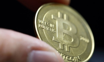 Trung Quốc cấm tiền ảo, giá Bitcoin lao dốc