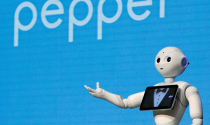 Softbank dùng robot để giải quyết tình trạng thiếu lao động tại Nhật Bản