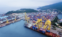Đầu tư mạnh vào cảng biển, Việt Nam sẽ hưởng lợi lớn từ chiến tranh thương mại?