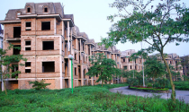 Dự án nghìn tỷ và những ngôi biệt thự vắng bóng người