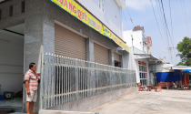 Cà Mau: Sợ lấn đất công, xã cho xây hàng rào bịt vách nhà dân