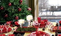 Bàn tiệc rực rỡ cho đêm Giáng Sinh 