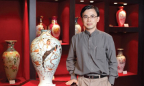 Con trai ông chủ gốm sứ Minh Long nói về cha mẹ, vợ, chuyện kinh doanh