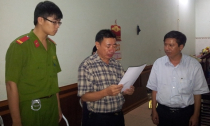 Hết thời hoành tráng: Đại gia vào thẳng đại lao