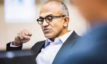 Satya Nadella có gánh nổi Microsoft?