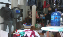 Trời nồm ẩm, dịch vụ giặt là kiếm bộn tiền