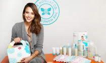Jessica Alba: Từ màn ảnh bước ra thương trường