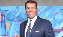 Tỷ phú Tony Robbins: "Thành công chỉ cần 20% kĩ năng mà thôi"
