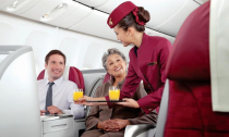 Tiếp viên hàng không phải làm nhiều việc không công?