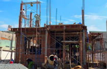 TP.HCM: Sống ổn định trên đất ở, vẫn phải xây nhà tạm