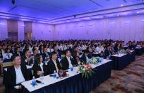 Hơn 500 chiến binh sales hừng hực khí thế trong lễ ra quân dự án The Apus