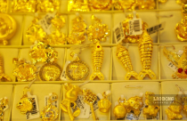 Điểm tin sáng: Giá vàng chững lại, chờ biến động mới