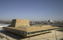 Tòa nhà bằng đá La Llotja de Lleida độc đáo ở Tây Ban Nha