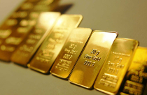 Điểm tin sáng: Vàng thế giới chịu áp lực giảm