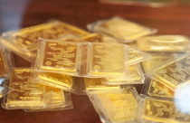 Điểm tin sáng: USD hồi phục, vàng giảm giá