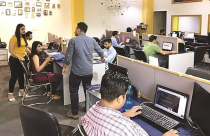 Nhân viên thích làm việc văn phòng hay ở nhà?