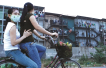 Lỡ nhà ở công nhân, hụt nhà máy Apple