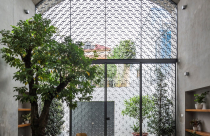 Bên trong nhà phố 3 tầng có nhiều không gian vòm