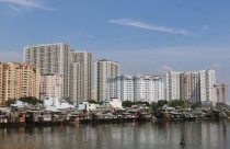 Hàng tồn chất đống, doanh nghiệp bất động sản chật vật tìm cách tăng trưởng