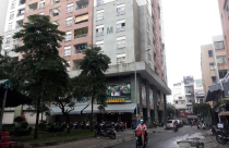 Cư dân hoang mang vì bảo vệ chung cư bất ngờ 'rút quân'