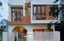 Ngôi nhà giản dị và thông thoáng trong không gian mở tại Quảng Ngãi