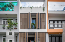 Nhà phố 3 tầng nổi bật với mặt tiền hệ lam tại Nhà Bè