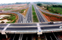 Đầu tàu giải ngân ngành giao thông tăng tốc