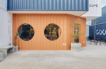 Quán café mang thiết kế độc đáo từ container giữa đô thị Cần Thơ